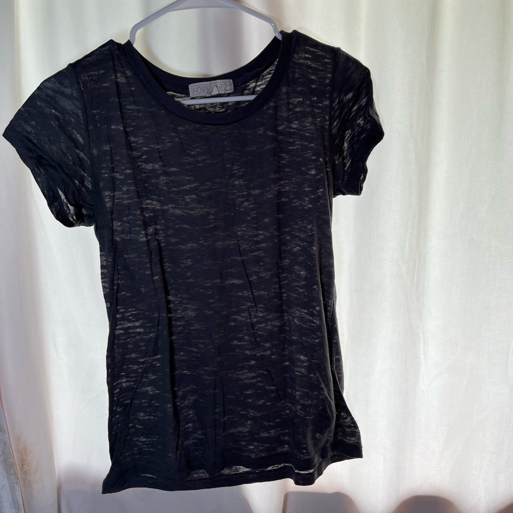 grey fitted top